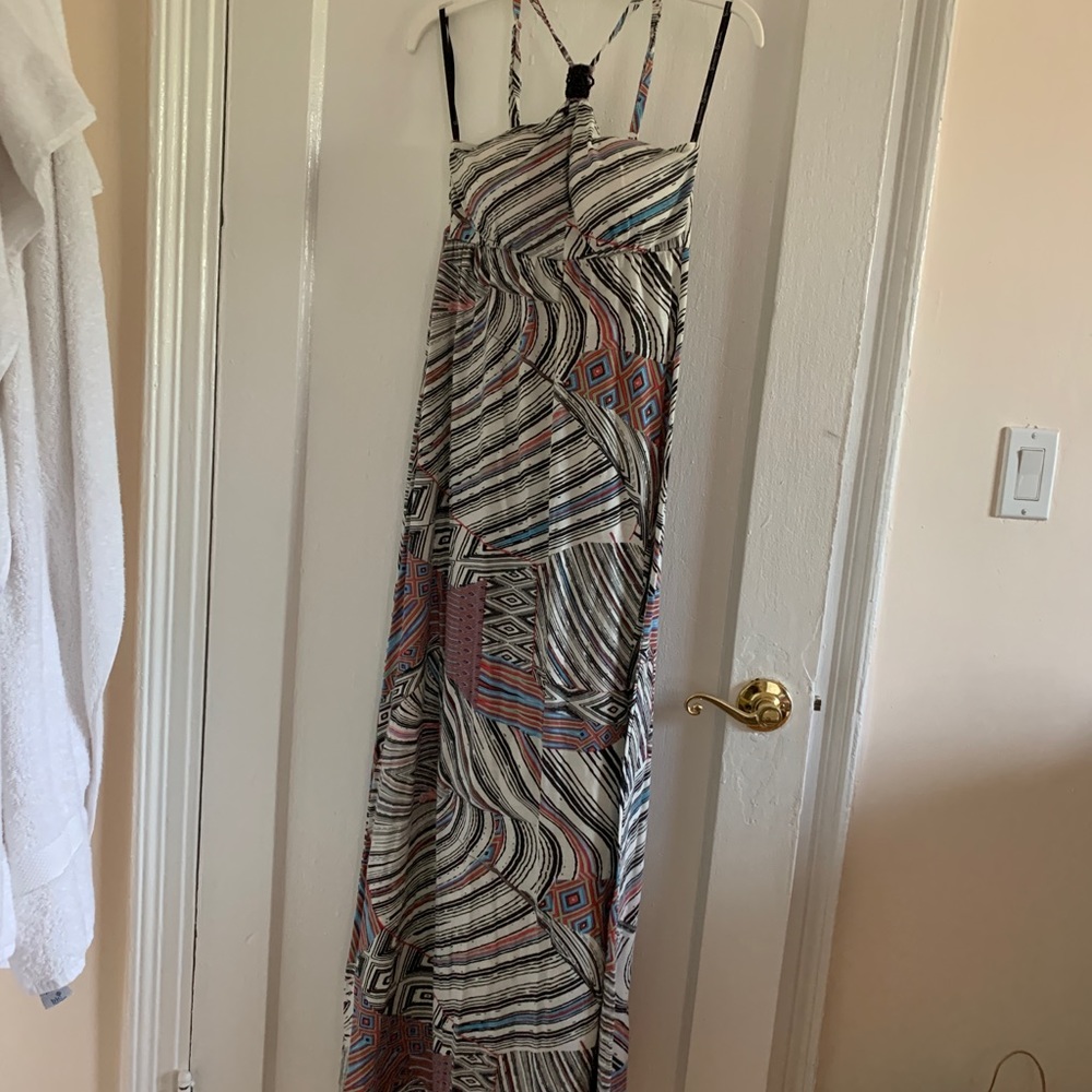 - Jessica Simpson Maxi dress.